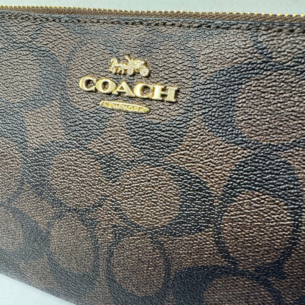 Coach Signature Canvas Brown Wristlet Pouch Wallet Clutch #G2491-CS438 July 2012 - Picture 3 of 8